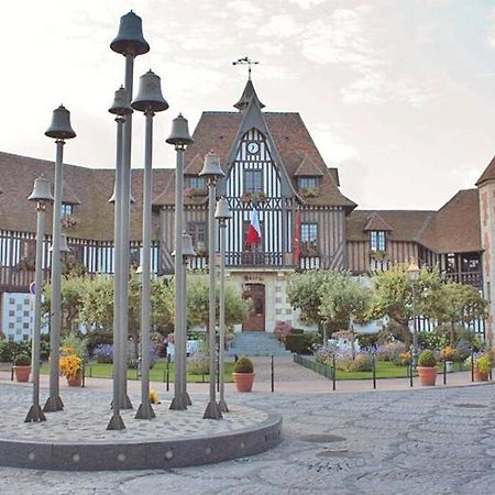 Le Cyrano, Deauville - App. T2 Proche De La Mer Dış mekan fotoğraf